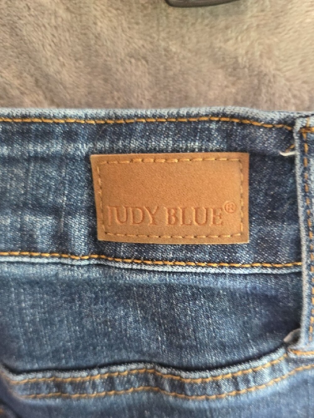 Judy Blue Dark Slim Bootcut Jeans with Subtle Distress - Picture 7 of 11